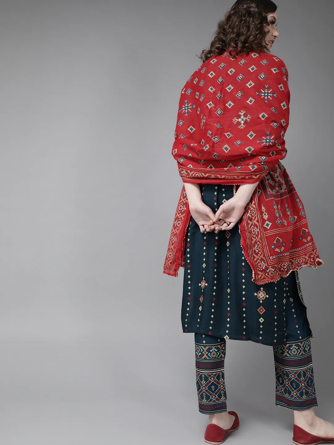 Stylish Teal Embroidered Kurta Set